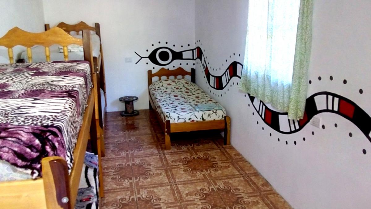 Camas cuchetas e individuales, Hostel en el Soberbio, Misiones